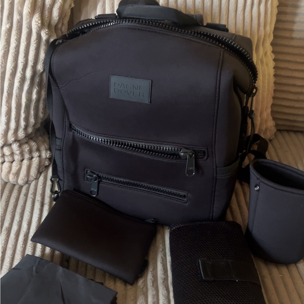 Dagne Dover Black medium Indi Baby Bag